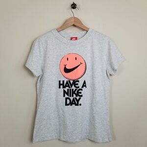 Nike Tee Shirt Have A Nike Day Size Large Bust 38